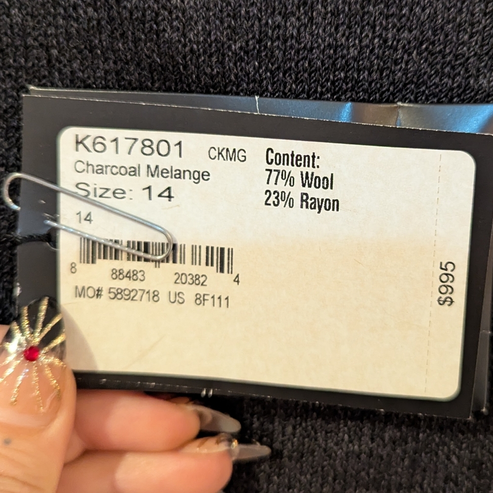 NWT St. John Knit Set Size 14 - Picture 11 of 13